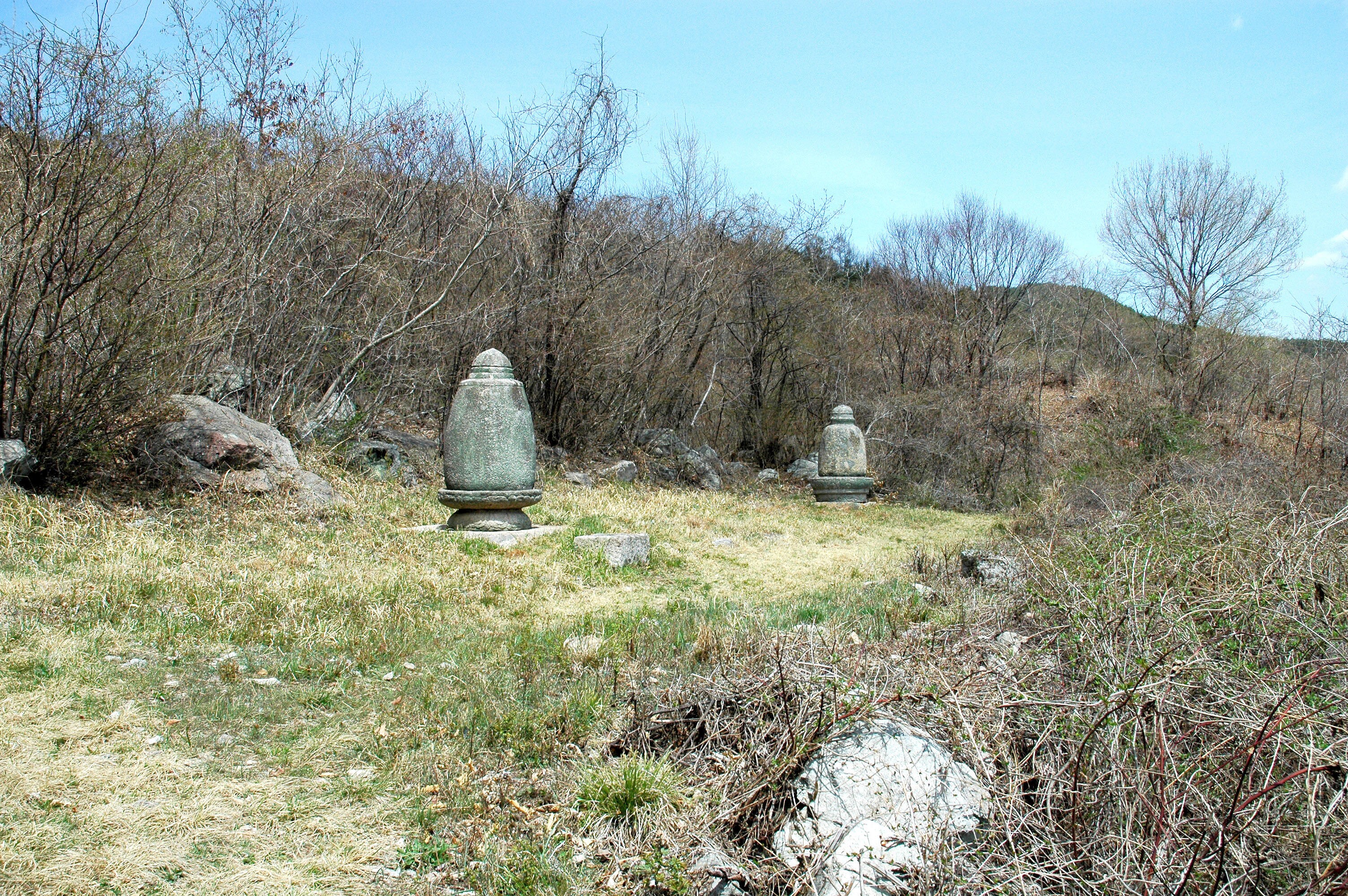 용천사 부도군_1